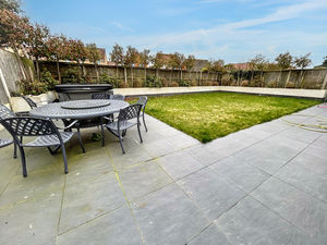 Patio- click for photo gallery